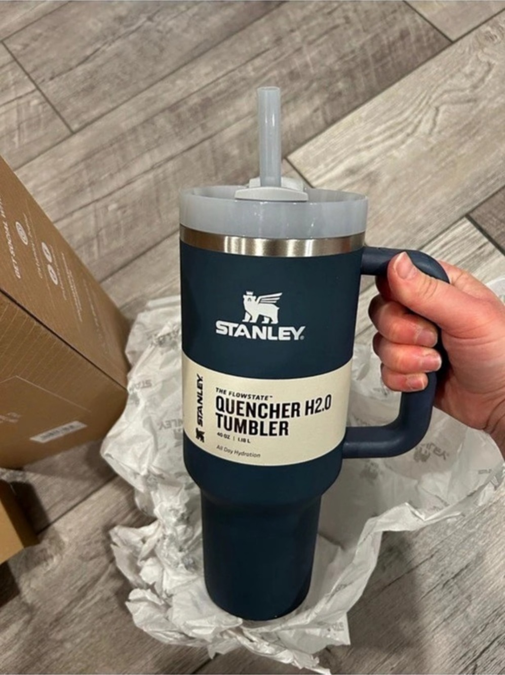 Stanley Quencher H2.0 Tumbler in Stormy Sea with Handle (NEW IN BOX)